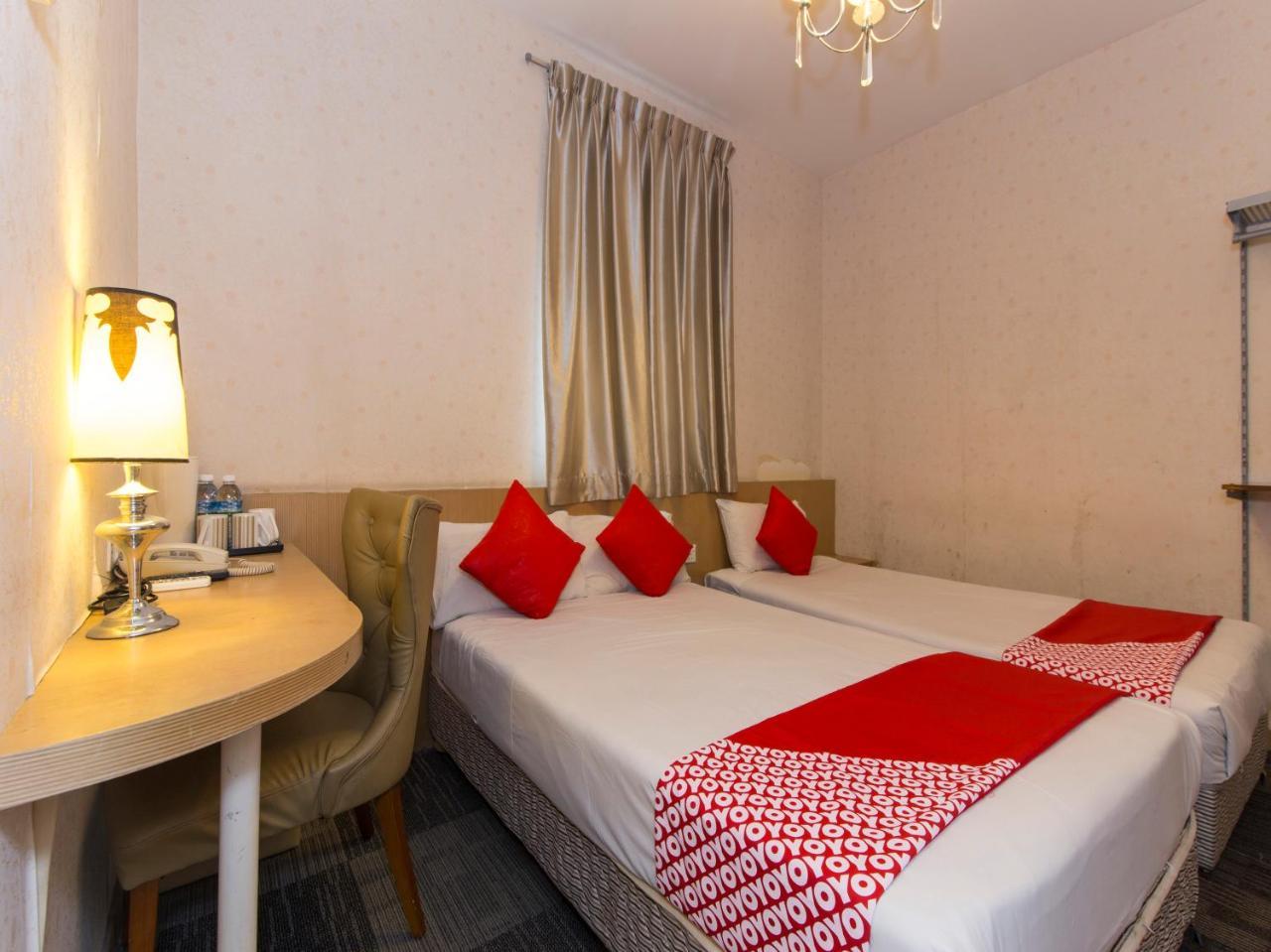 The Crown Borneo Hotel Kota Kinabalu Eksteriør billede